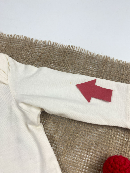 ایراد دار _ بادی نوزادی آستین بلند طرح ساده یقه گرد نباتی رنگ - 3 ماه