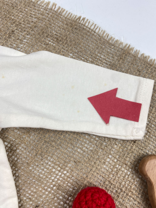 ایراد دار _ بادی نوزادی آستین بلند طرح ساده یقه گرد نباتی رنگ - 3 ماه