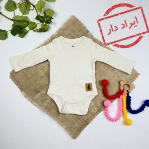 ایراد دار _ بادی نوزادی آستین بلند طرح ساده یقه گرد دو دکمه کرمی رنگ - 0 تا 3 ماه