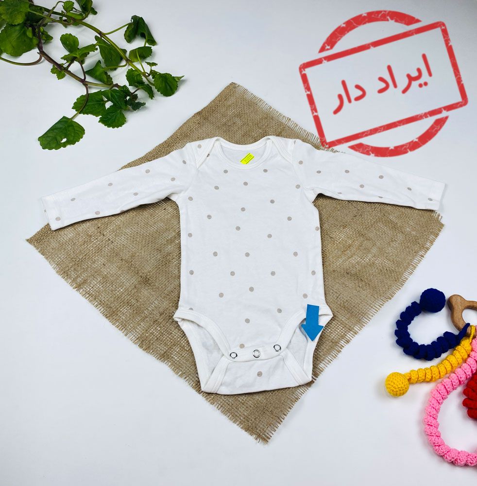 ایراد دار _ بادی نوزادی آستین بلند طرح توپ توپی یقه گرد سفید رنگ - 6 ماه