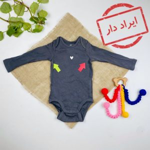 ایراد دار _ بادی نوزادی آستین بلند برند h and m طرح قلب ساده تک رنگ یقه گرد نوک مدادی رنگ - 4 تا 6 ماه