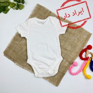 ایراد دار _ بادی نوزادی آستین کوتاه طرح ساده یقه گرد بدون دکمه سفید رنگ - 6 ماه