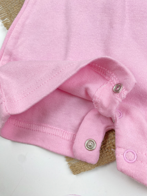 ایراد دار _ رامپر نوزادی دخترانه آستین کوتاه طرح خرس با چوب ستاره یقه گرد پشت دکمه ای صورتی رنگ