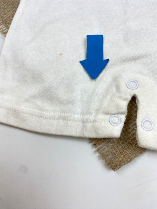 ایراد دار _ رامپر نوزادی آستین کوتاه طرح اسب آبی یقه گرد پشت دکمه ای - 6 تا 9 ماه