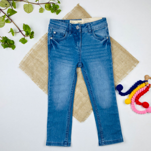 شلوار جین slim fit برند lupilu طرح جیب دار کش تنظیم دار آبی رنگ