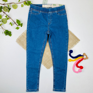 شلوار جین Jeggings ( پایین جذب) برند pepperts طرح جیب نما کمرکش آبی رنگ