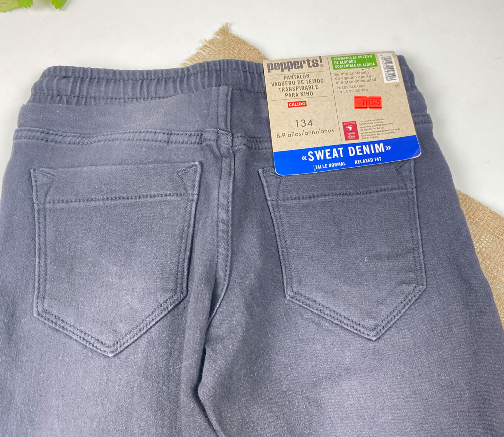 شلوار جین اسلش برند pepperts طرح پایین کش دار کمربند زرد دار مشکی رنگ