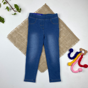 شلوار طرح جین برند lupilu طرح جیب نما کمرکش آبی پر رنگ