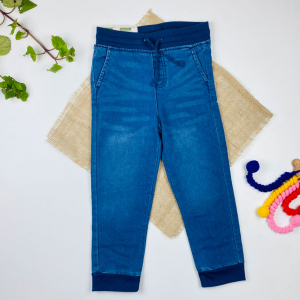 شلوار جین راسته برند lupilu طرح جیب دار کمر و پایین کش سورمه ای رنگ