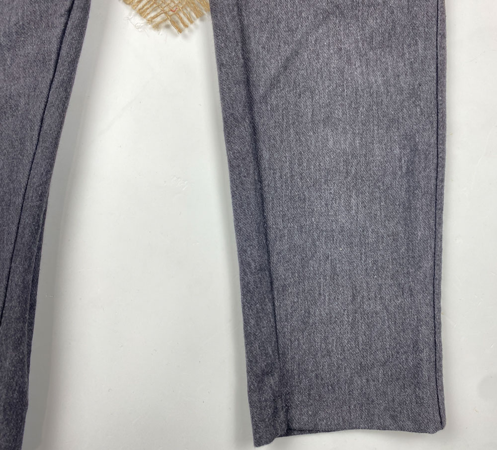 شلوار پارچه ای برند pepperts طرح جیب نما زیپ نما طوسی پر رنگ