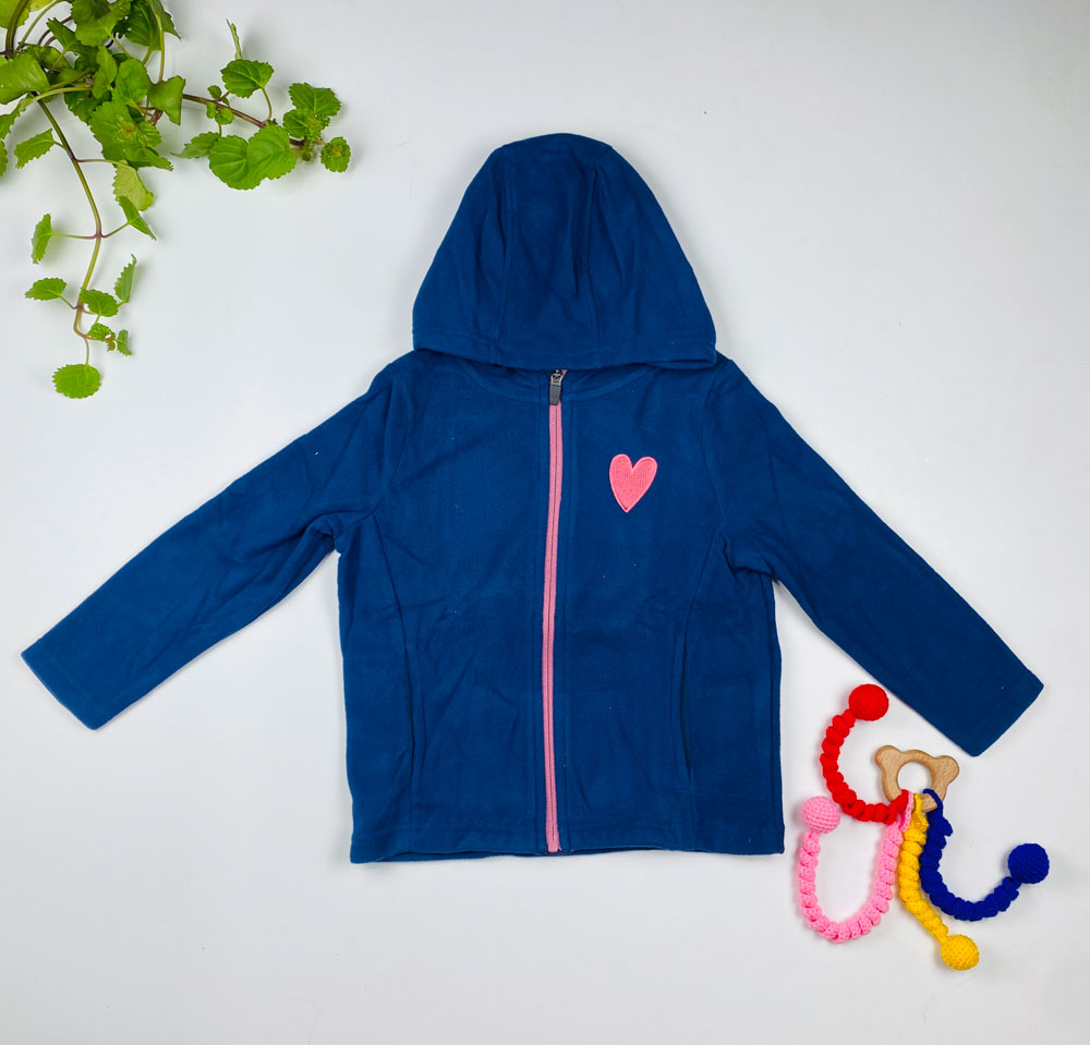 سویشرت آستین بلند طرح کلاه دار زیپی قلب سرمه ای رنگ - 2 تا 4 سال