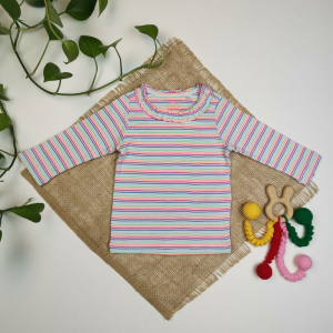 بلوز نوزادی دخترانه آستین بلند برند cool club طرح راه راه سرشانه دکمه دار سفید رنگ - 6 ماه