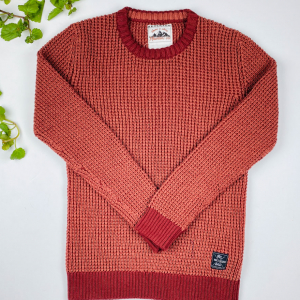 بلوز پسرانه آستین بلند طرح یقه گرد اجری رنگ - 10 سال