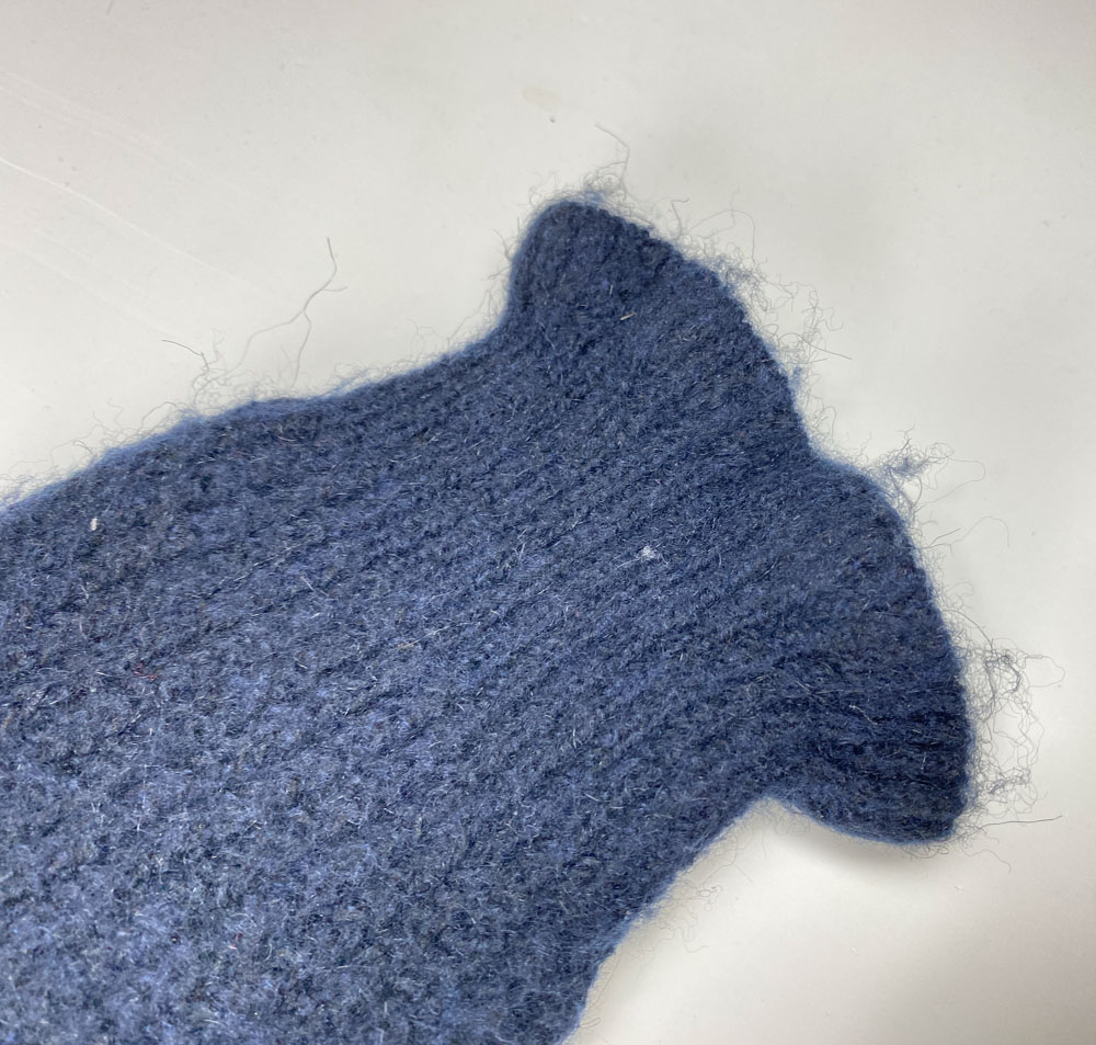 بلوز دخترانه آستین بلند طرح یقه و استین دالبری ساده سرمه ای رنگ - 8 سال