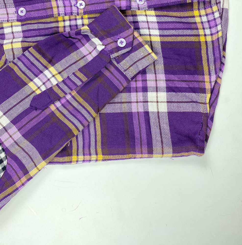 بلوز آستین بلند طرح جهارخونه کلاهدار دکمه ای بنفش رنگ - 11 تا 12 سال