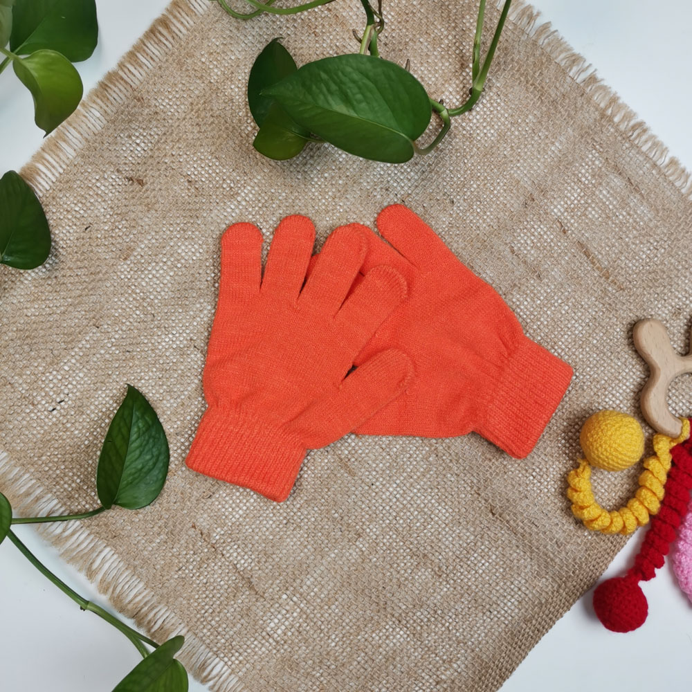دستکش بافت انگشتی نارنجی رنگ - 4 تا 6 سال