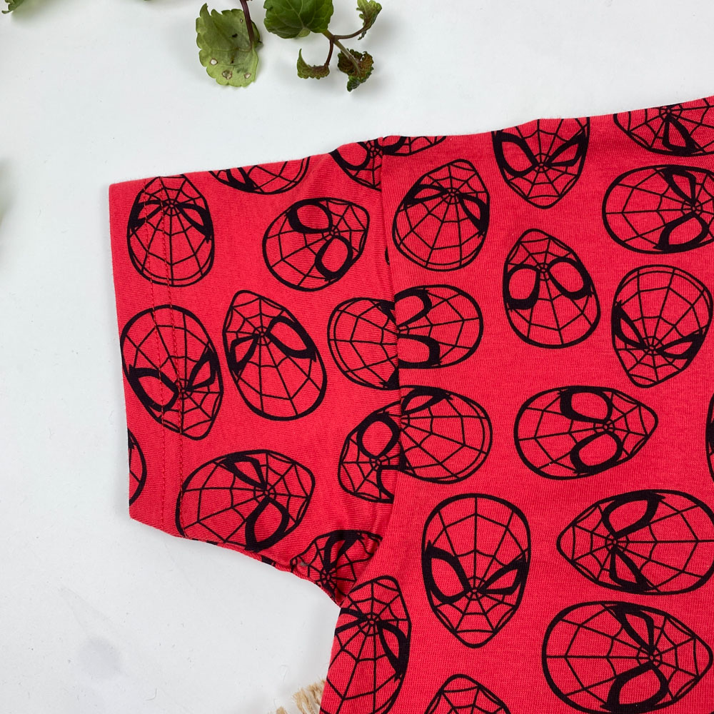 تیشرت پسرانه آستین کوتاه طرح کله های اسپایدر من یقه گرد قرمز رنگ - 8 تا 10 سال