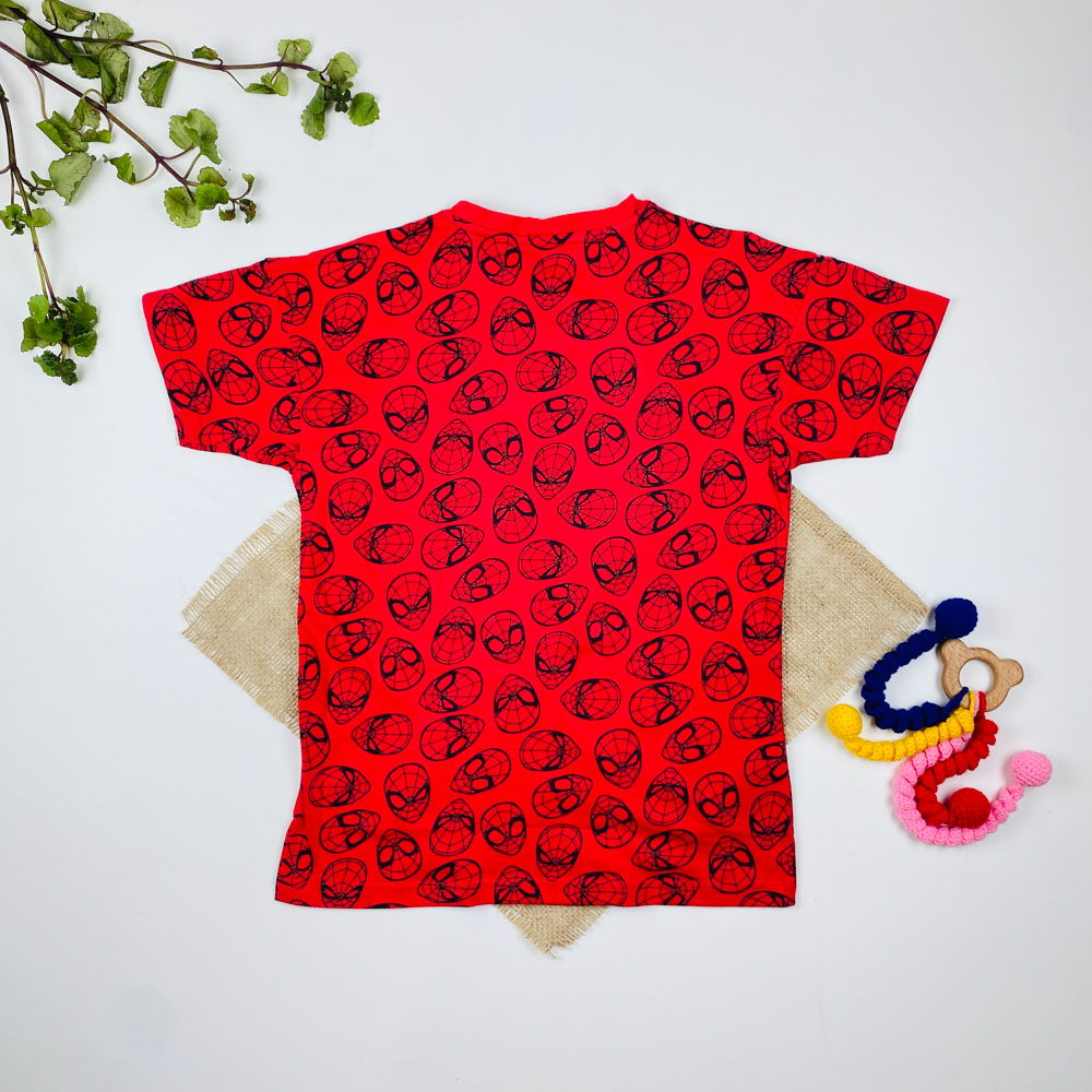 تیشرت پسرانه آستین کوتاه طرح کله های اسپایدر من یقه گرد قرمز رنگ - 8 تا 10 سال
