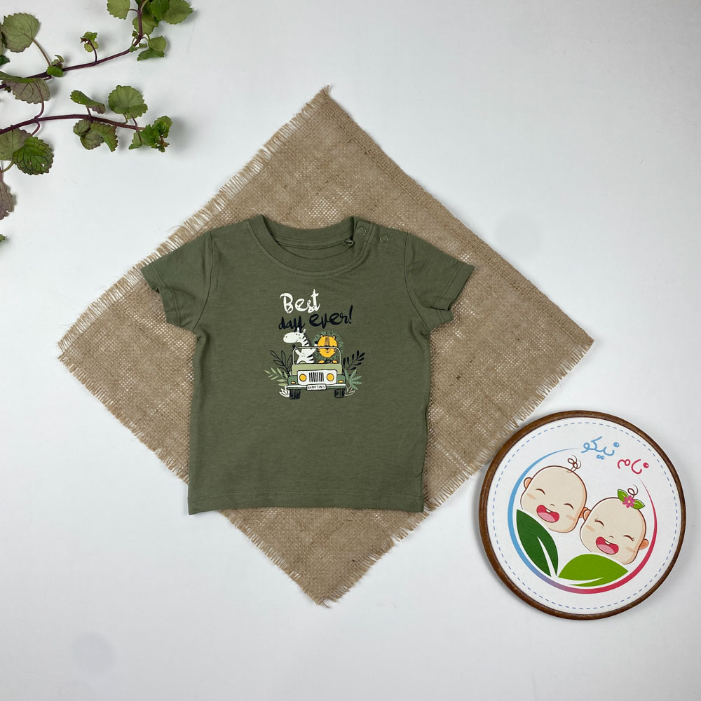 تیشرت نوزادی آستین کوتاه برند لوپیلو طرح گورخر و شیر یقه گرد دو دکمه سبز پسته ای رنگ - 2 تا 6 ماه