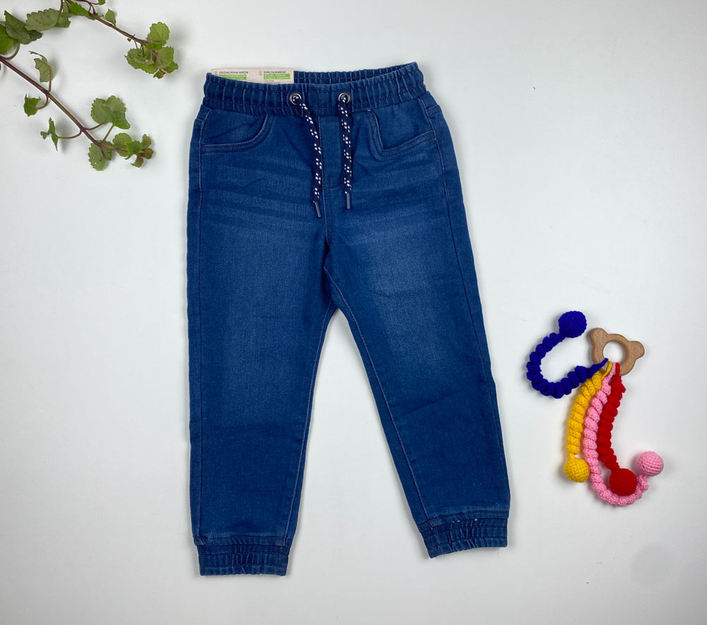 شلوار جین مچ دار برند لوپیلو طرح کمرکش جیب دار سرمه ای رنگ