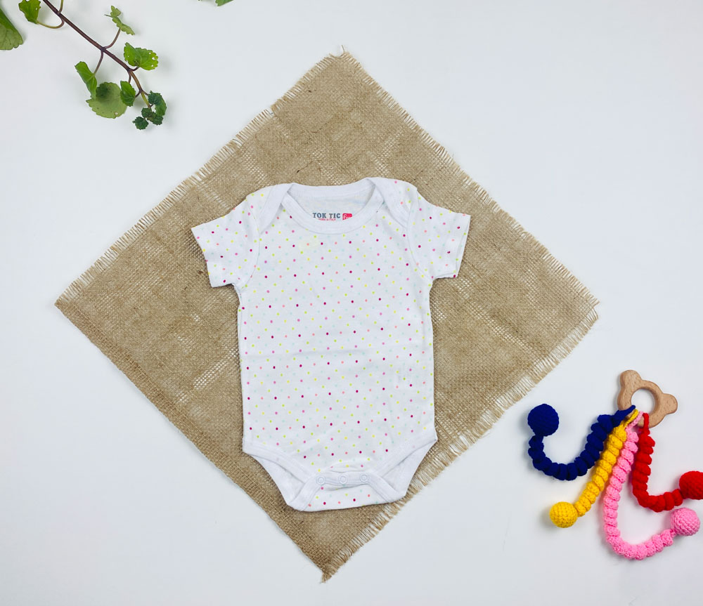 بادی نوزادی آستین کوتاه طرح توپ توپی رنگی یقه گرد سفید رنگ