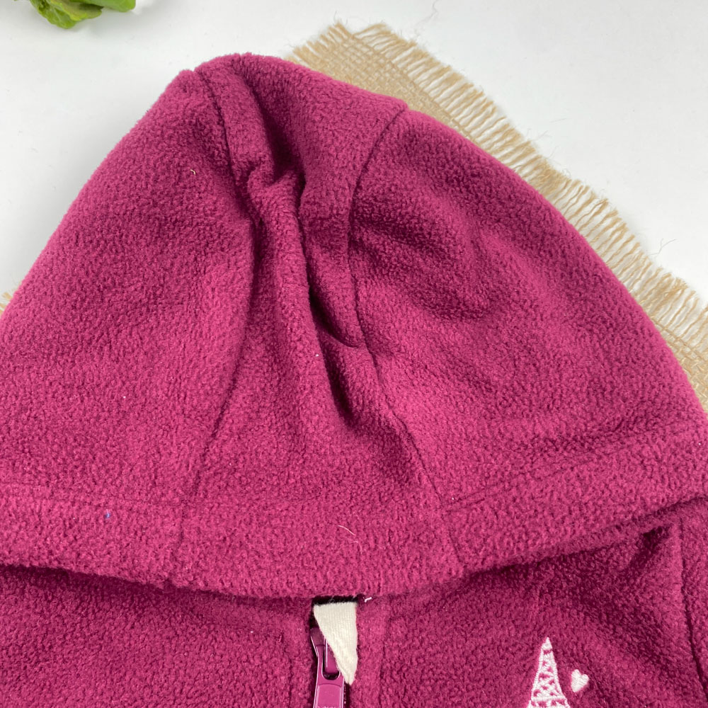 سویشرت آستین بلند طرح ایفل کلاه دار زیپی جگری رنگ - 2 تا 6 ماه