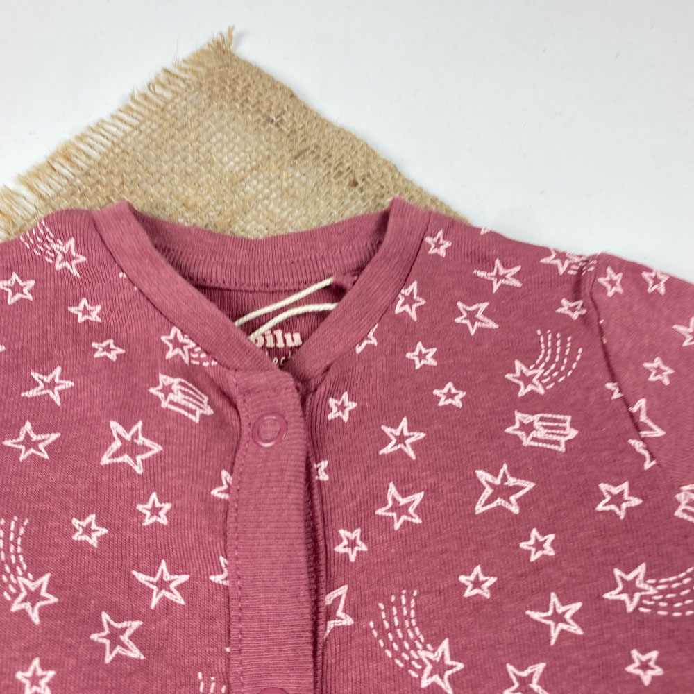 سرهمی نوزادی آستین بلند برند لوپیلو طرح ستاره ای جورابی جلو دکمه کالباسی رنگ - 4 تا 6 ماه