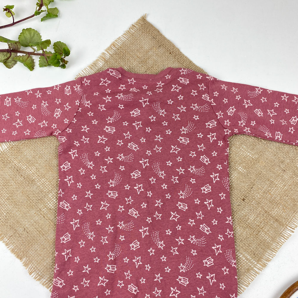 سرهمی نوزادی آستین بلند برند لوپیلو طرح ستاره ای جورابی جلو دکمه کالباسی رنگ - 4 تا 6 ماه