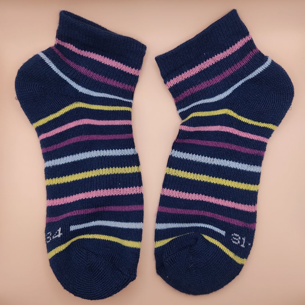 جوراب تو کرکی - 6 تا 8 سال