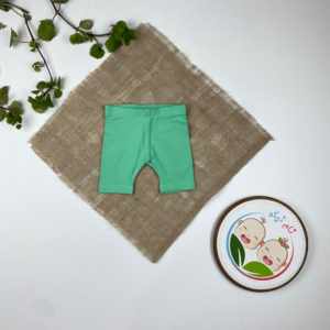 شلوارک نوزادی طرح ساده سبز صابونی رنگ - 2 تا 6 ماه