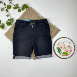 شلوارک برند لوپیلو طرح لبه تا شده کمرکش بندک سبز ذغالی رنگ