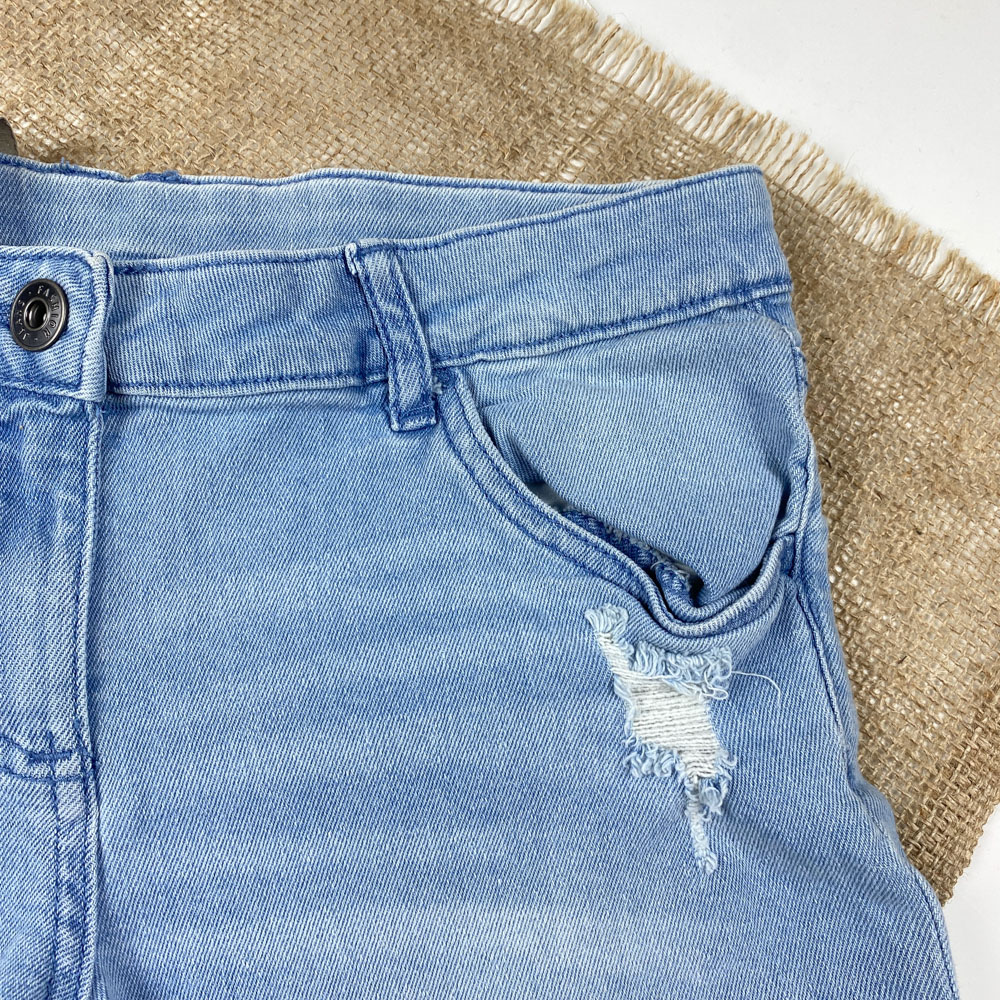 شلوارک دخترانه برند لوپیلو طرح زاپ دار لبه تا شده دکمه ای آبی کمرنگ - 12 تا 13 سال