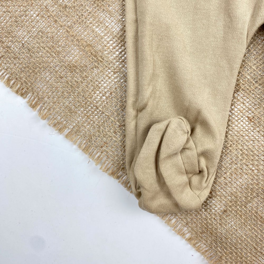 شلوار نوزادی دخترانه ساده طرح جورابدار پشت طرح دار نسکافه ای رنگ